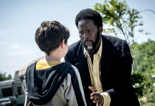 Превью из сериала «Извне» 4 сезон